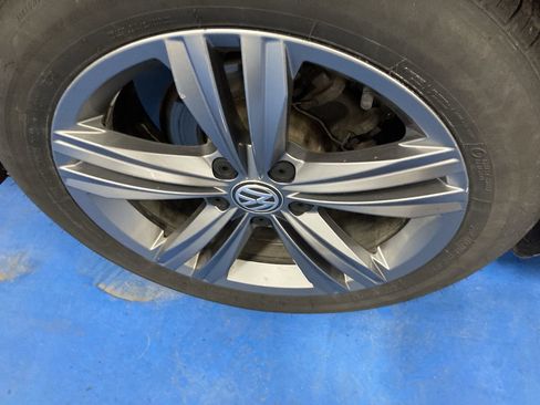 Used 2020 Volkswagen Jetta R-Line w/ R-Line Cold Weather Package image 10