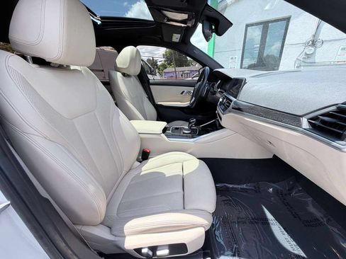 Used 2022 BMW 330i xDrive Sedan w/ Premium Package AWD/4WD image 30