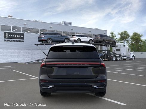 New 2026 Lincoln Nautilus Premier AWD/4WD image 5