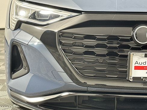 Used 2024 Audi Q8 e-tron Premium Plus w/ Premium Plus Package AWD/4WD image 16