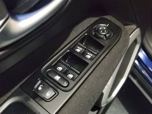 Used 2021 Jeep Renegade Latitude image 21