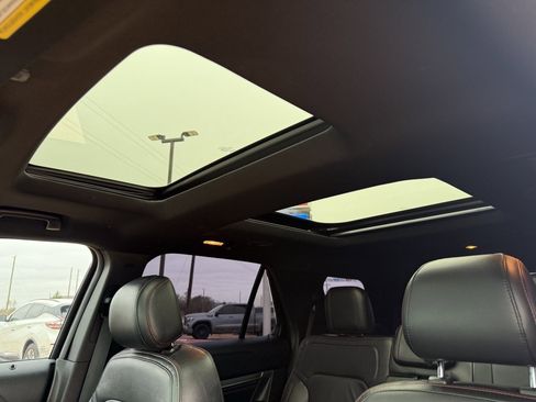 Used 2016 Ford Explorer Sport w/ Equipment Group 401A image 31