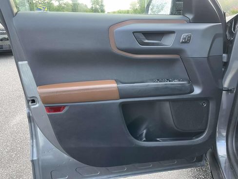 Used 2024 Ford Bronco Sport Outer Banks w/ Tech Package AWD/4WD image 5