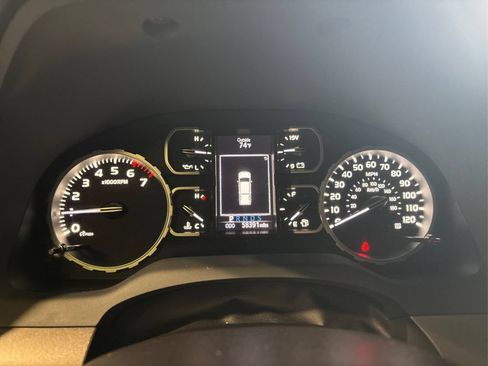 Used 2020 Toyota Tundra SR5 w/ SX Package AWD/4WD image 29