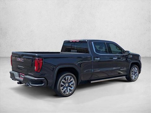 Used 2024 GMC Sierra 1500 Denali w/ Denali Reserve Package AWD/4WD image 5