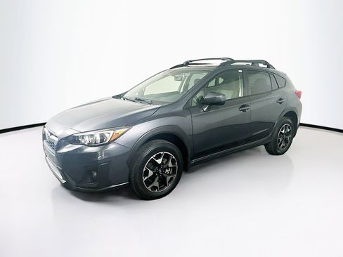 Used 2020 Subaru Crosstrek 2.0i Premium w/ Moonroof Package 2 image 3