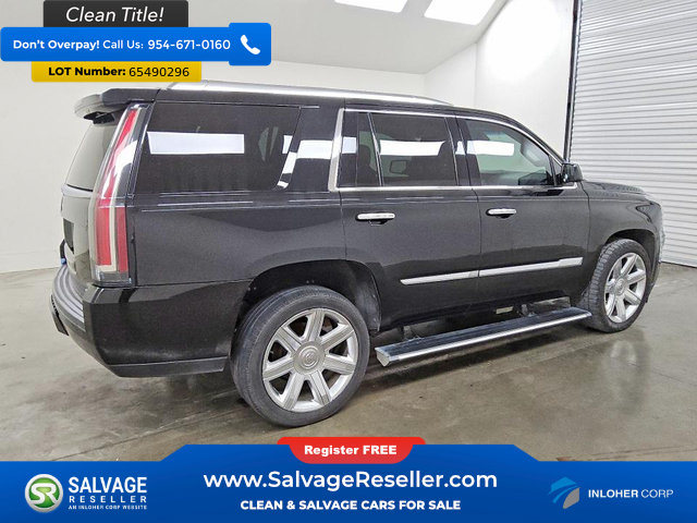 Used 2015 Cadillac Escalade Premium AWD/4WD image 4