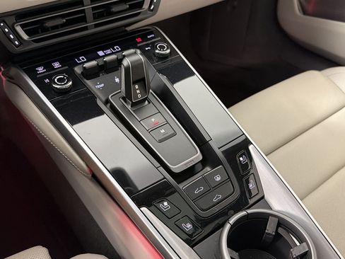 Certified 2021 Porsche 911 Turbo AWD/4WD image 20