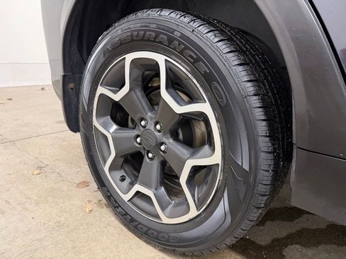 Used 2014 Subaru Crosstrek 2.0i Limited w/ Popular Package #2 image 13