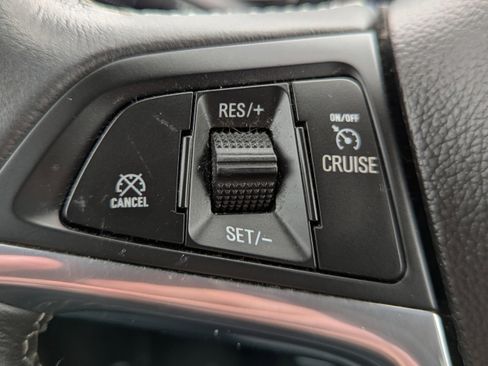 Used 2022 Buick Encore Preferred w/ Safety Package image 10