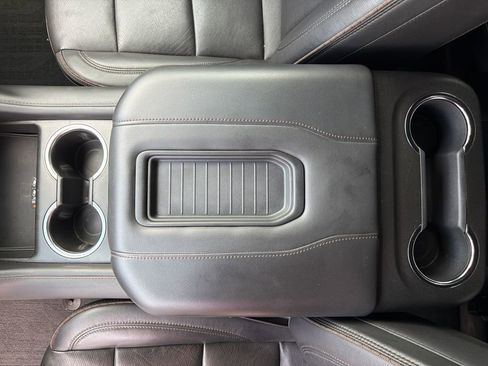 Certified 2024 Chevrolet Suburban High Country w/ Max Trailering Package AWD/4WD image 27