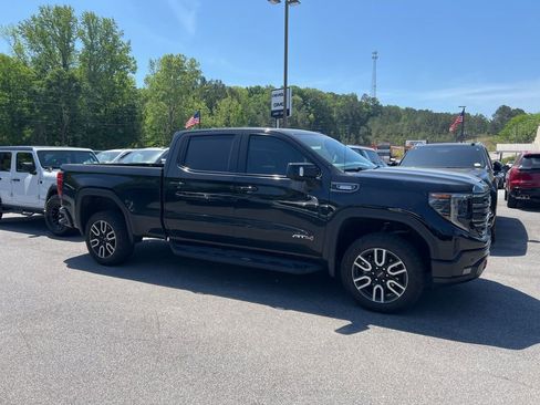 Certified 2024 GMC Sierra 1500 AT4 w/ AT4 Premium Package image 14