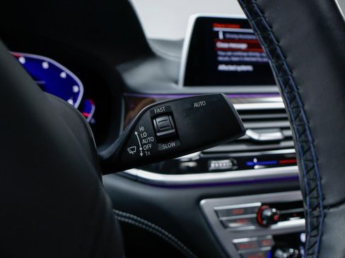 Used 2020 BMW ALPINA B7 xDrive w/ Luxury Rear Seating Package image 54