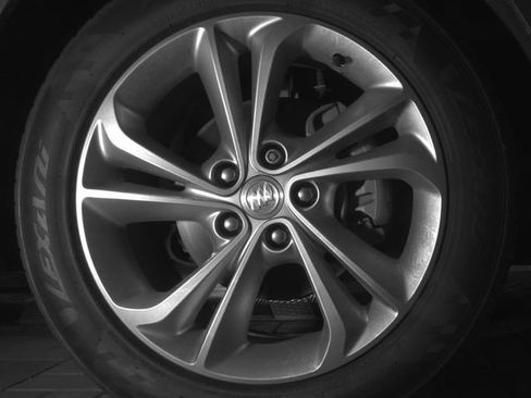 Used 2022 Buick Encore GX Preferred w/ Cold Weather Comfort Package FWD image 10