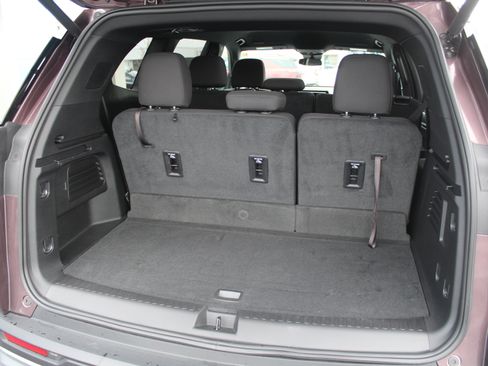 Certified 2025 GMC Acadia Elevation w/ LPO, Floor Liner Package image 30