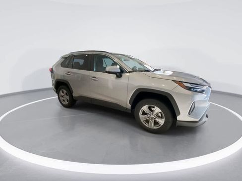 Used 2024 Toyota RAV4 XLE image 2