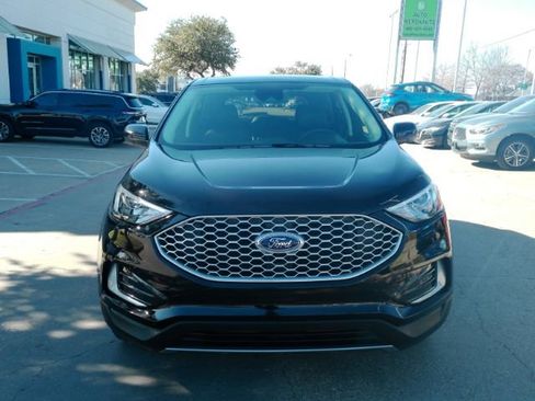 Used 2024 Ford Edge SEL image 2
