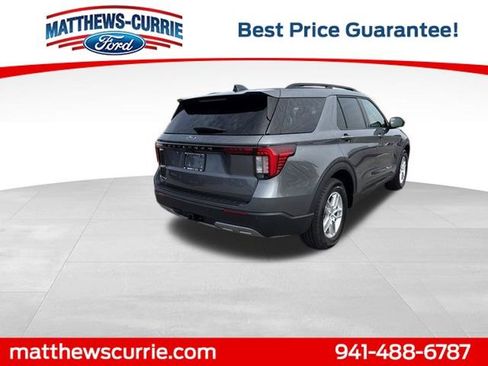 New 2026 Ford Explorer Active RWD image 4