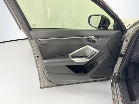 Certified 2023 Audi Q3 2.0T Premium w/ Convenience Package AWD/4WD image 24