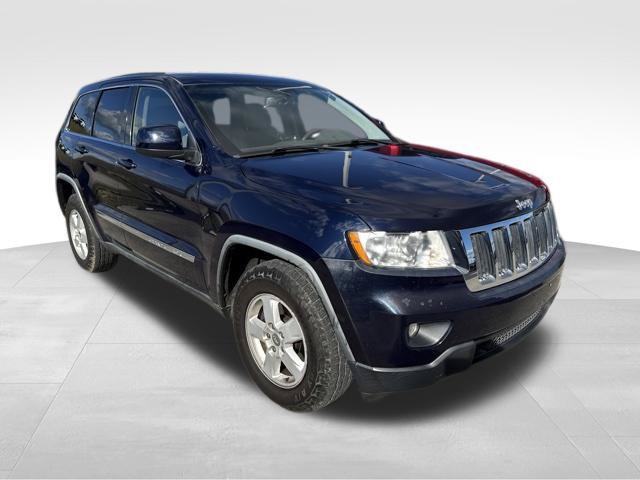 Used 2012 Jeep Grand Cherokee Laredo AWD/4WD image 3