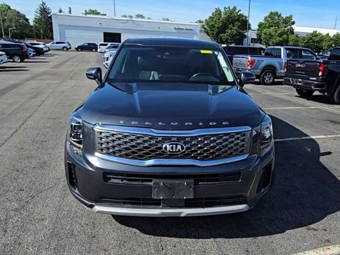 Used 2020 Kia Telluride LX FWD image 3