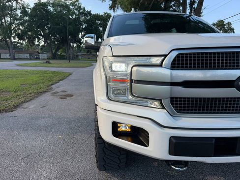 Used 2018 Ford F150 Platinum w/ Equipment Group 701A Luxury AWD/4WD image 28
