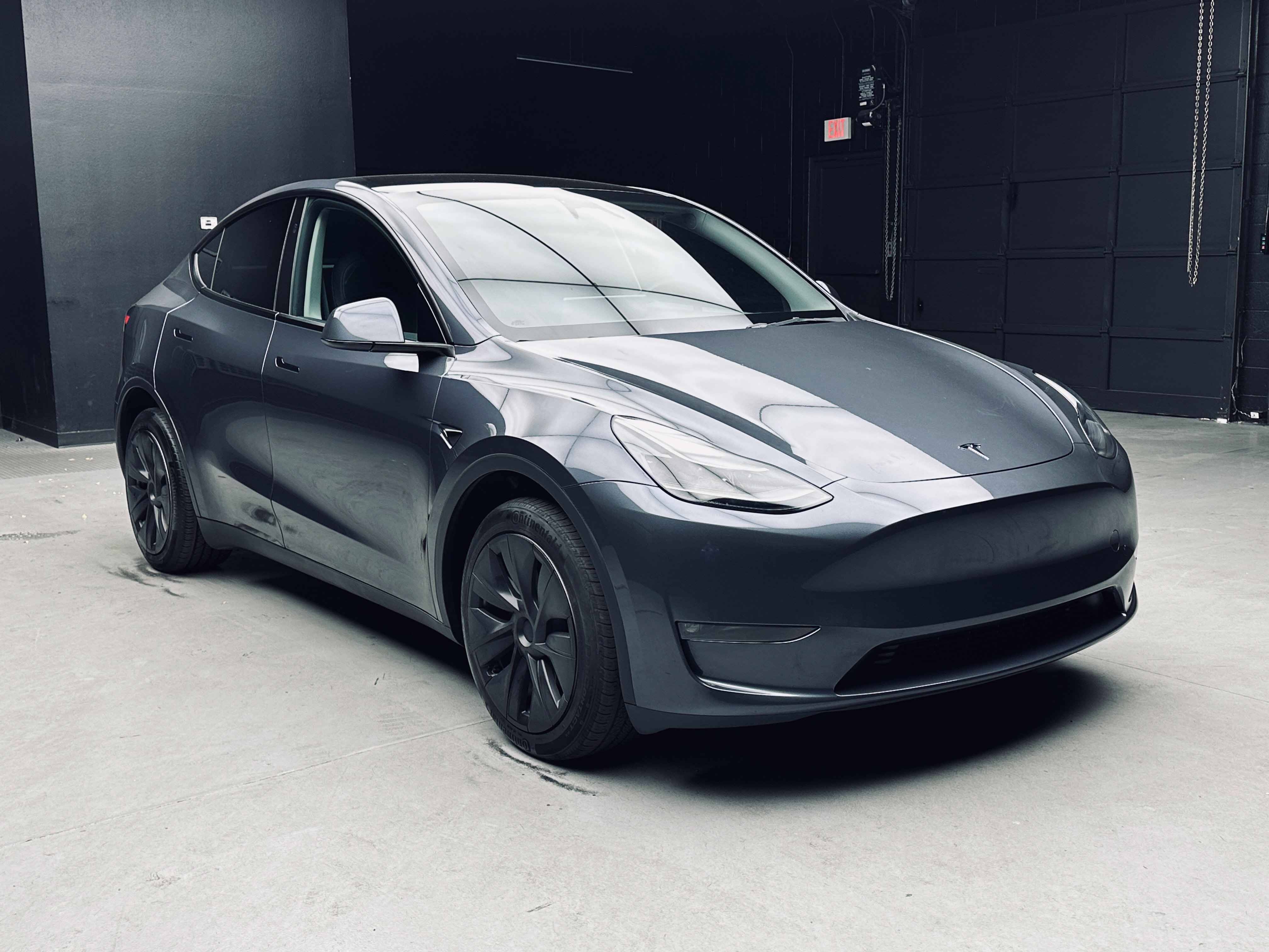 Used 2023 Tesla Model Y Long Range AWD/4WD image 9