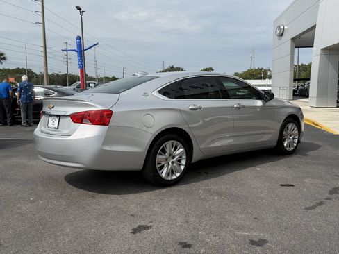 Used 2019 Chevrolet Impala LS FWD image 5