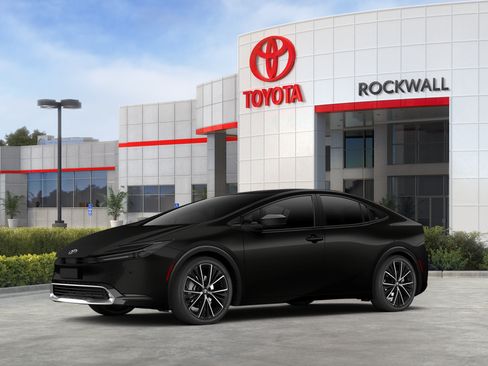 New 2027 Toyota Prius XLE FWD image 3
