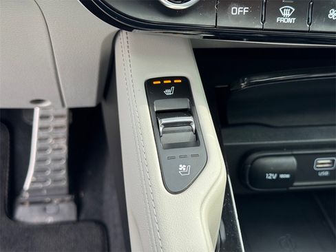 Used 2024 Kia Telluride SX image 21