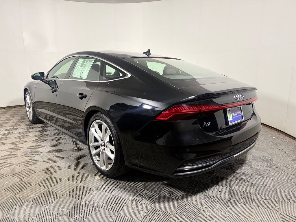 Used 2021 Audi A7 e Premium Plus w/ Interior Protection Package AWD/4WD image 4