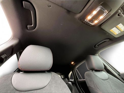 Used 2025 Mercedes-Benz GLA 250 GLA 250 image 17