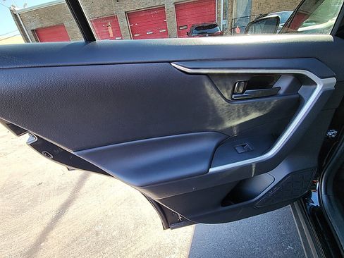 Certified 2025 Toyota RAV4 LE image 22