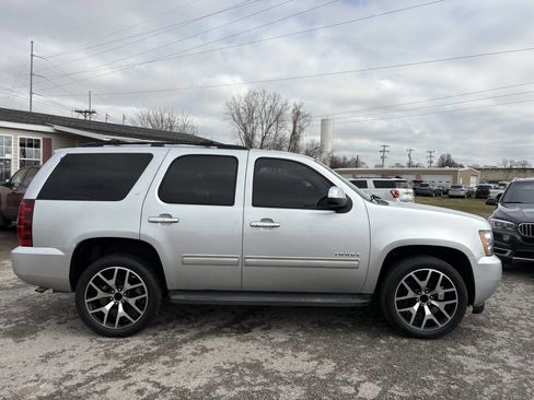 Used 2013 Chevrolet Tahoe LT image 2