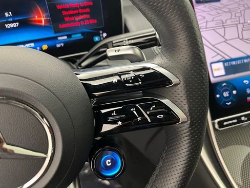 Used 2024 Mercedes-Benz GLC 43 AMG 4MATIC w/ Driver Assistance Package image 25