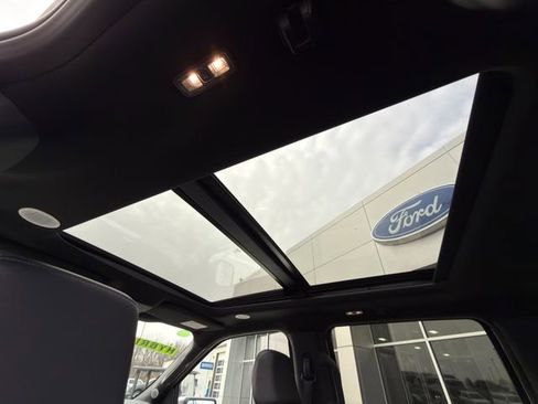 Used 2024 Ford F150 Lariat w/ Equipment Group 502A High image 16