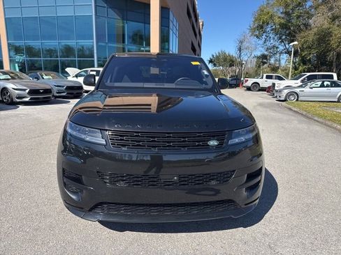 Used 2023 Land Rover Range Rover Sport SE Dynamic image 10