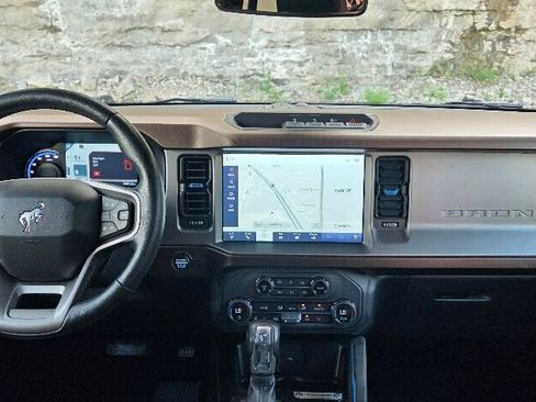 Used 2021 Ford Bronco Outer Banks AWD/4WD image 23