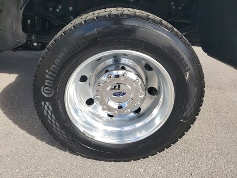 Used 2025 Ford F450 XLT w/ 360-Degree Camera Package image 28