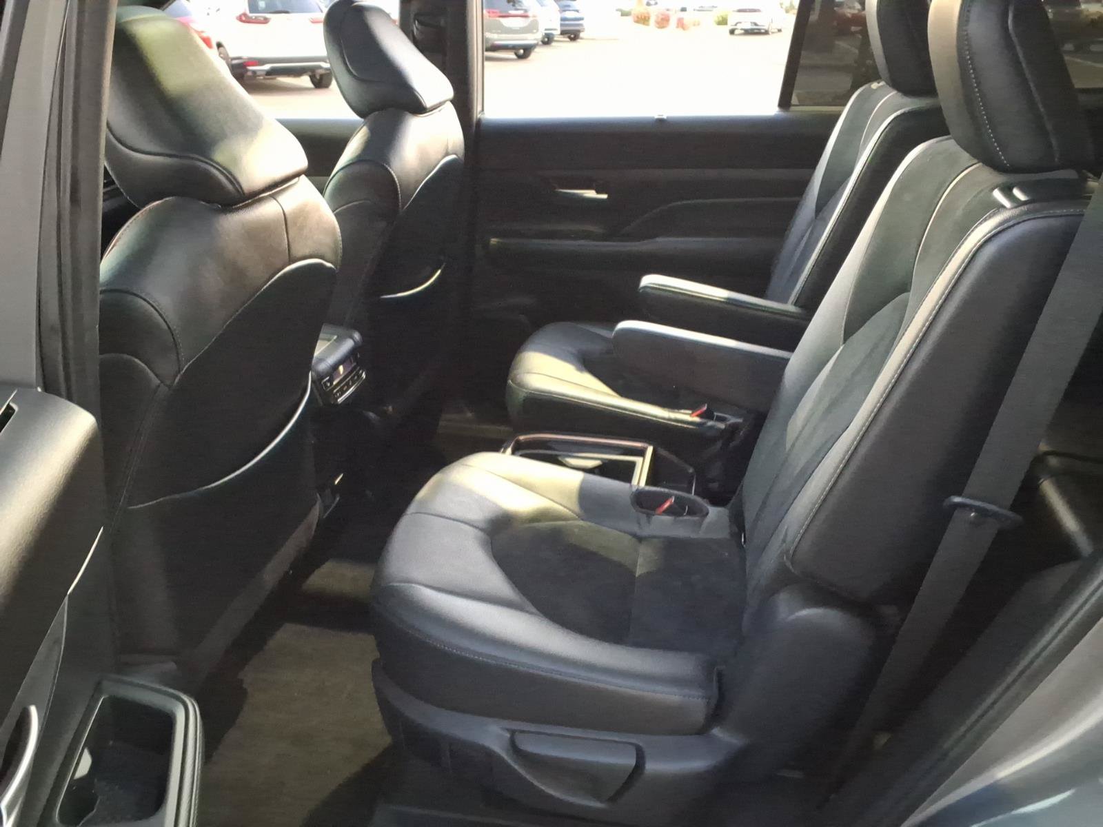 Certified 2025 Toyota Grand Highlander AWD Hybrid image 10
