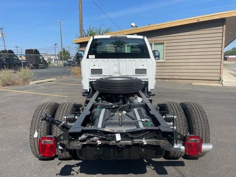 New 2025 Ford F350 XL w/ XL Chrome Package image 13