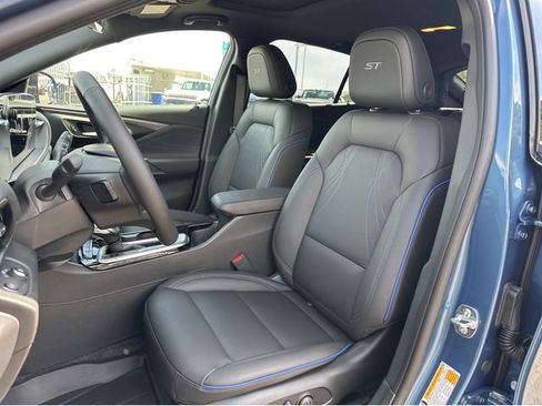 New 2026 Buick Envista Sport Touring image 6