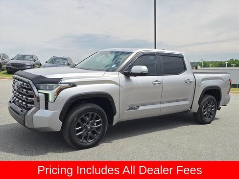 Used 2025 Toyota Tundra Platinum AWD/4WD image 7