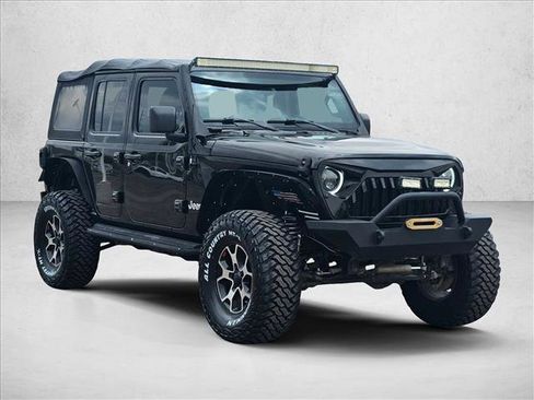 Used 2018 Jeep Wrangler Unlimited Sport image 3