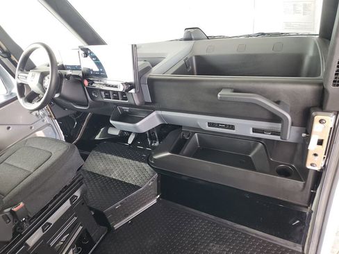 Used 2024 Chevrolet Brightdrop 400 w/ Commercial Equipment Package AWD/4WD image 20