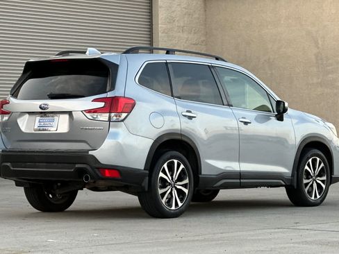 Used 2020 Subaru Forester Limited w/ Popular Package #3 image 27