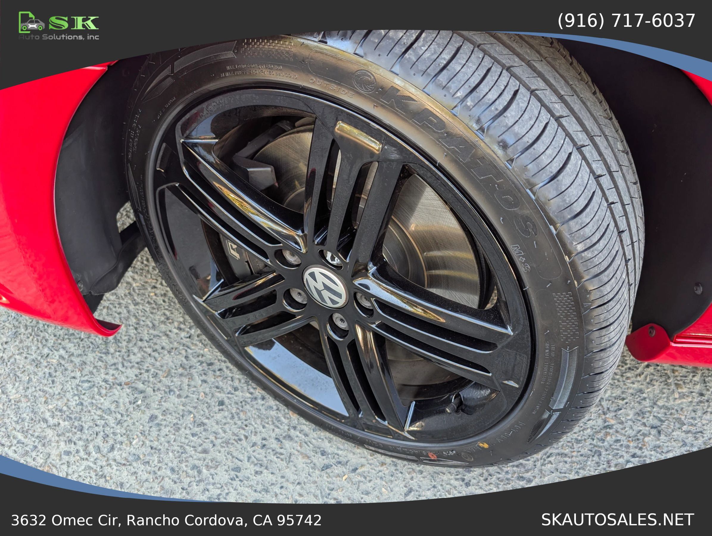 Used 2013 Volkswagen Golf R 4-Door AWD/4WD image 51
