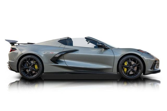 Used 2022 Chevrolet Corvette Stingray Premium Cpe RWD image 2
