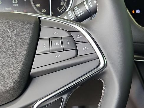 Certified 2026 Cadillac XT5 Luxury AWD/4WD image 13