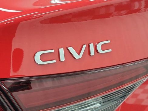 Certified 2025 Honda Civic Sport Touring image 7